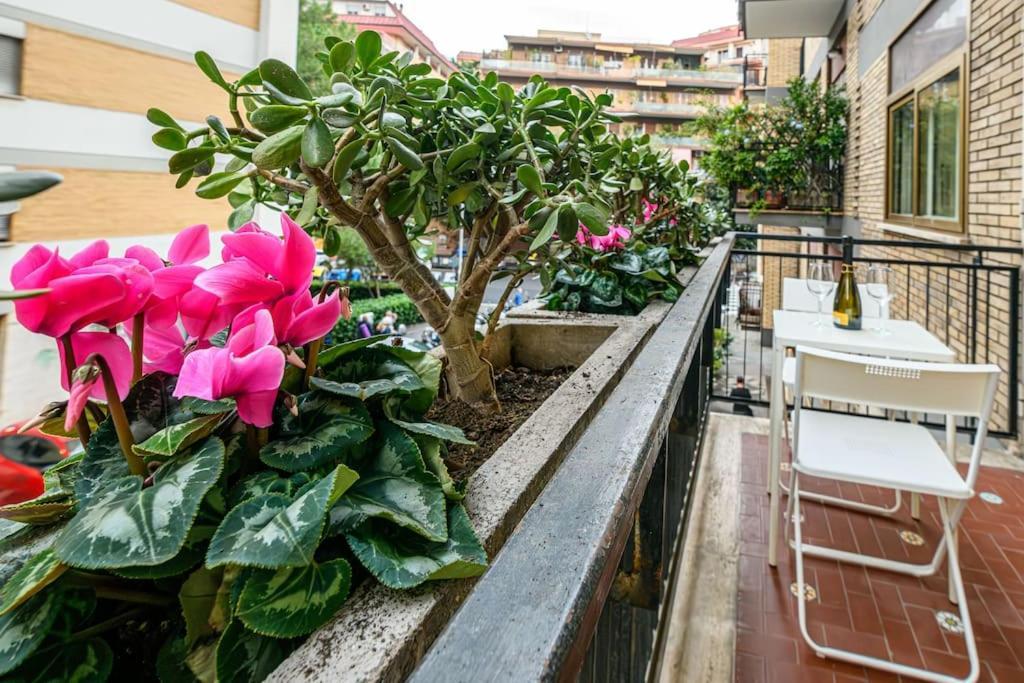 Inside Rome Apartment Exterior photo